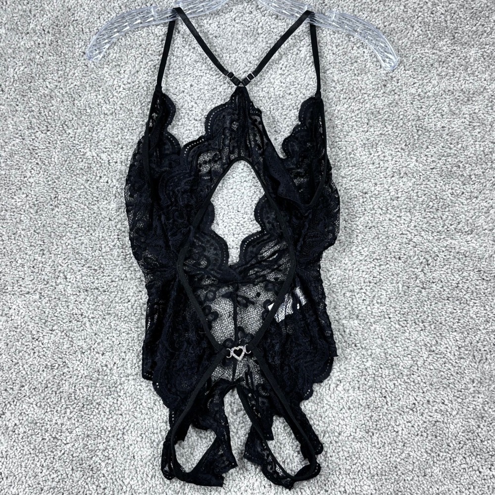 Black Floral Lace Teddy Bodysuit Rhinestone Heart Bow Detail Medium Womens - Picture 4 of 9